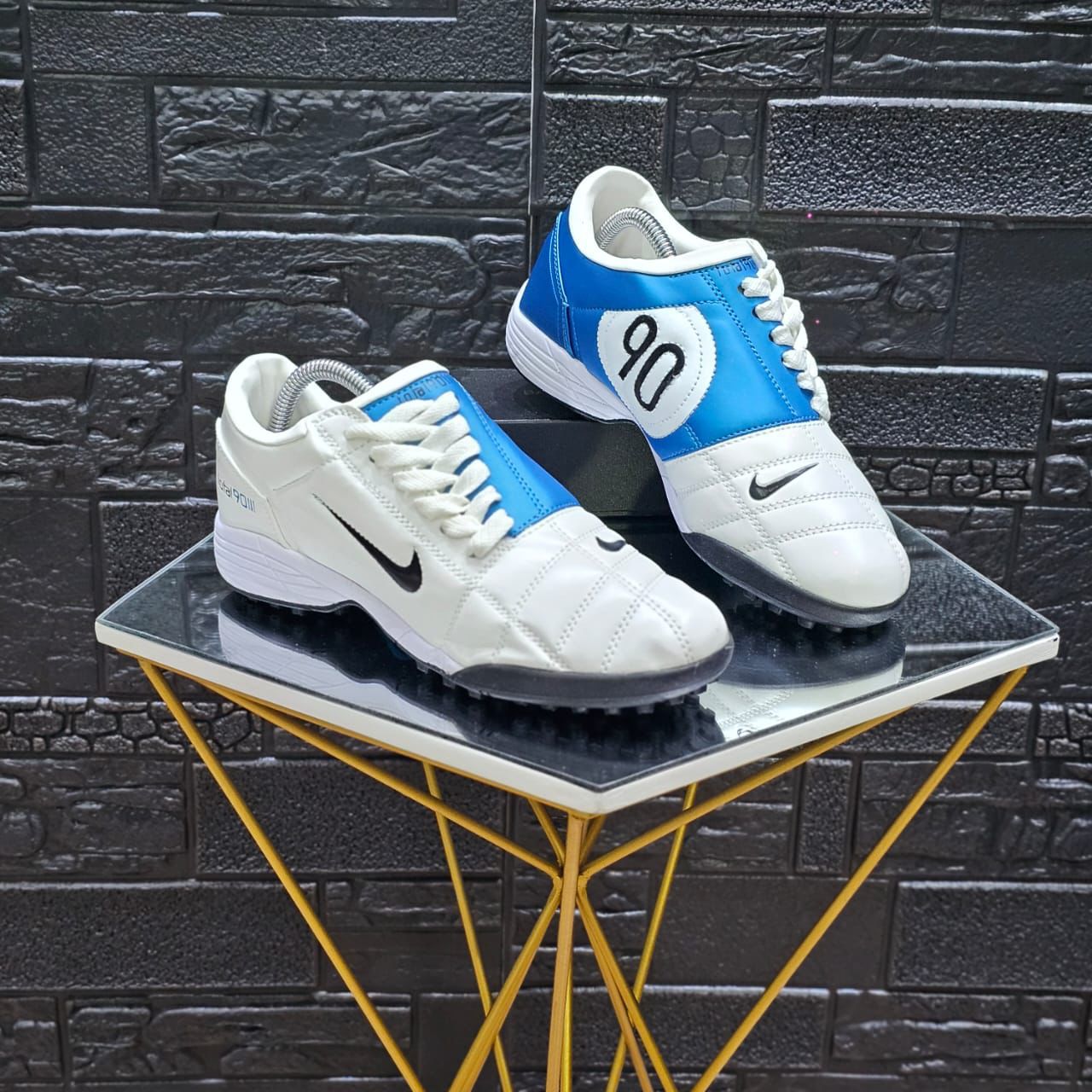 Tenis guayos total 90